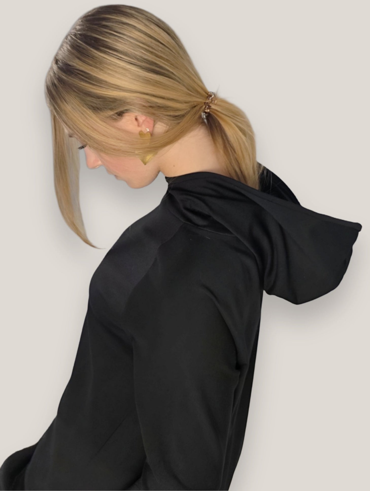hanz hoodie. atena